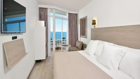 Melia Calvia Beach | Balearic Adaları - Mayorka Adası - Calvia