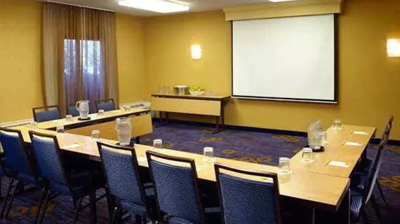 Courtyard by Marriott Chicago Waukegan/Gurnee | İllinois - Waukegan