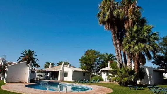 Complejo Piscina Binisafua | Balearic Adaları - Menorca - Sant Lluis