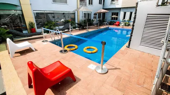 Golf View Hotel & Suites Ikeja | Lagos (ve civarı) - Lagos - Onigbongbo - Ikeja