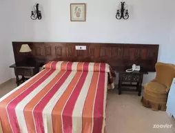 Hotel Nuevo Arlanza | Kastilya ve Leon - Burgos İli - Arlanza - Covarrubias