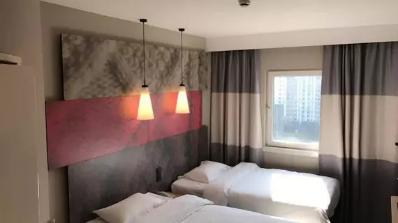 Hotel Ibis Shanghai Lianyang | Şanghay (ve civarı) - Şangay