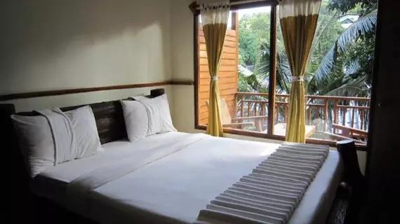 Phuttachot Resort Phi Phi | Krabi İli - Ko Phi Phi