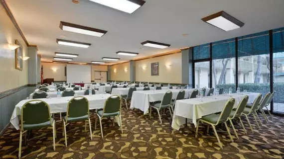 Quality Inn & Suites Near Fort Sam Houston | Teksas - San Antonio (ve civarı) - San Antonio