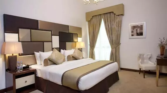 Al Waleed Palace Hotel Apartments - Oud Metha | Dubai - Dubai