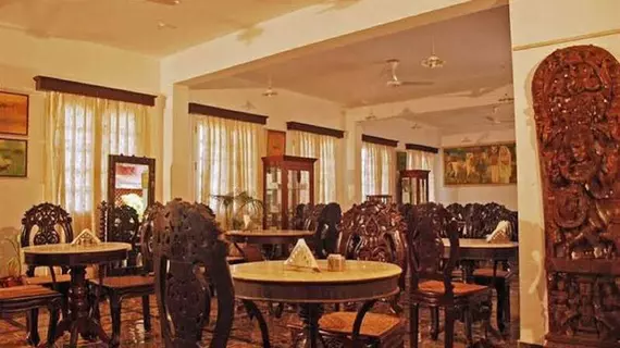 WelcomHeritage Panjim Peoples Hotel | Goa - Kuzey Goa - Panaji - Altinho