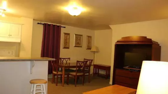 Midtown Motel & Suites | New Brunswick - Moncton (ve civarı) - Moncton