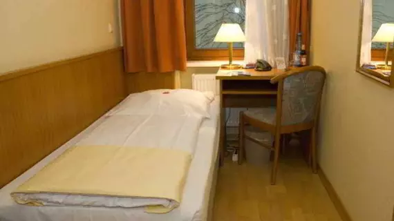 Hotel Britzer Tor | Berlin (ve civarı) - Neukoelln