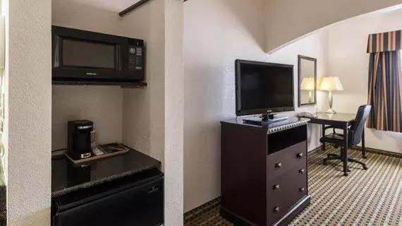 Comfort Suites Burleson - South Fort Worth | Teksas - Fort Worth (ve civarı) - Burleson