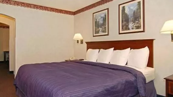 Quality Suites Albuquerque | New Mexico - Albuquerque (ve civarı) - Albuquerque