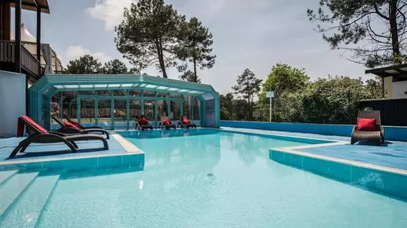 Best Western Golf Hotel Lacanau | Nouvelle-Aquitaine - Gironde (bölge) - Lacanau