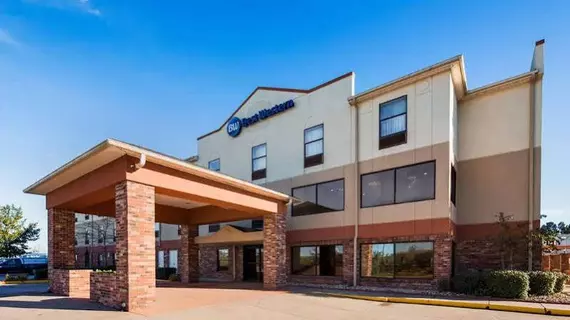 Best Western Rayne Inn | Louisiana - Lafayette (ve civarı) - Rayne