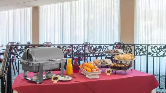 Ramada Cumberland Downtown | Maryland - Cumberland (ve civarı) - Cumberland