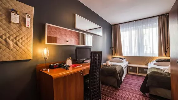 Hotel Delta | Küçük Polonya Voyvodalığı - Krakow (ve civarı) - Krakow