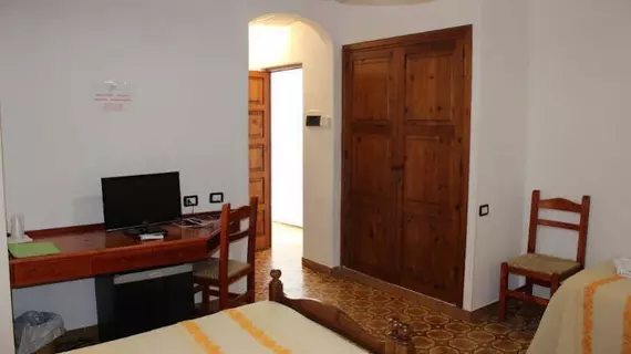 Hotel Piccada | Sardinya - Sassari - Palau