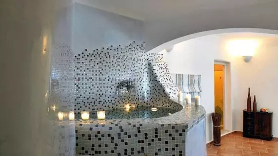 Suites Of The Gods Cave Spa Hotel | Ege Adaları - Santorini