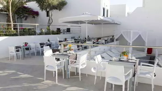 RK Beach Hotel | Ege Adaları - Santorini