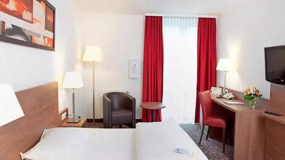 Quality Hotel Erlangen | Bavyera - Orta Franconia