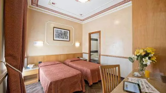 Hotel Marco Polo Rome | Lazio - Roma (ve civarı) - Roma Kent Merkezi - Rione XVIII Castro Pretorio