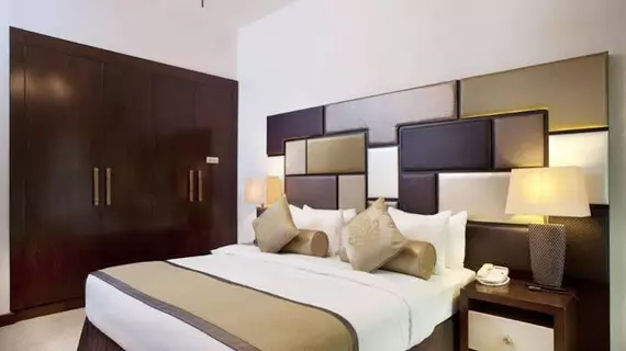 Al Waleed Palace Hotel Apartments - Oud Metha | Dubai - Dubai