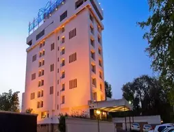 Sarovar Portico Ahmedabad | Gujarat - Ahmedabad Bölgesi - Ahmedabad - Ahmedabad Kent Merkezi