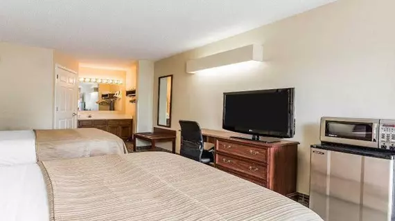 Quality Inn Trussville | Alabama - Birmingham (ve civarı) - Trussville