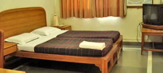 Hotel Meru | Maharaştra - Pune Bölgesi - Pune