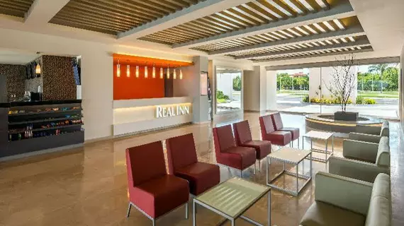 Real Inn Cancún by Camino Real | Quintana Roo - Benito Juárez - Cancun (ve civarı) - Oteller Bölgesi - Avenida Kukulkan