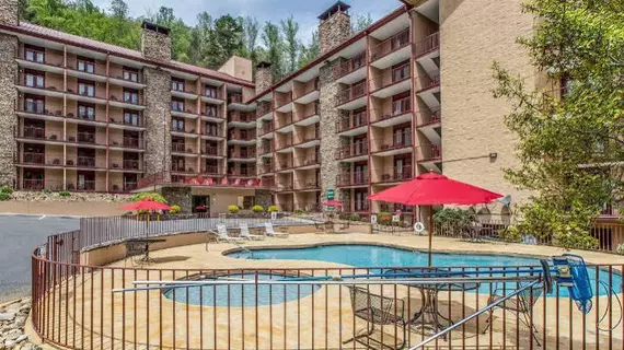 Quality Inn & Suites | Tennessee - Gatlinburg - Pigeon Forge (ve civarı) - Gatlinburg