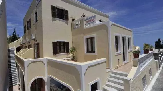 Petros Pension | Ege Adaları - Santorini