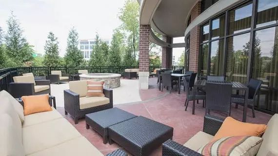 Courtyard by Marriott Cincinnati Midtown/Rookwood | Ohio - Cincinnati (ve civarı) - Cincinnati - Norwood