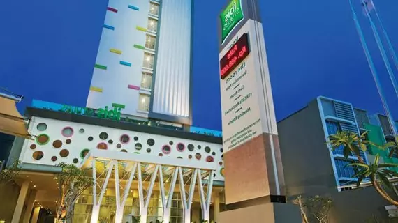 Ibis Styles Malang | Doğu Cava - Malang - Blimbing