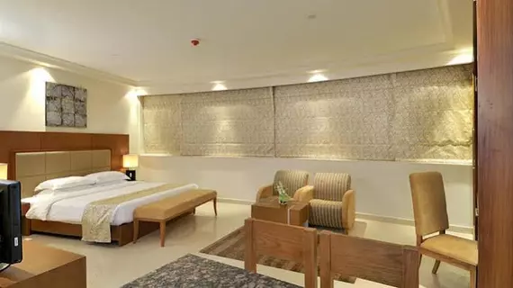 Park Inn by Radisson Hotel Apartments Al Rigga. | Dubai - Deira