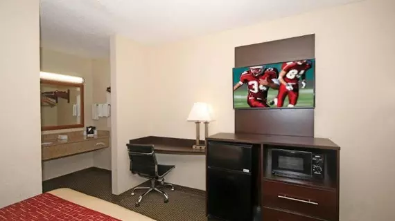 Econo Lodge Spartanburg | Güney Karolayna - Greenville - Spartanburg (ve civarı) - Spartanburg