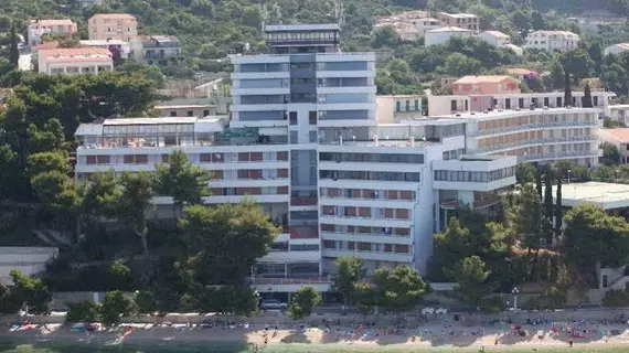 Hotel Minerva | Split-Dalmaçya - Podgora