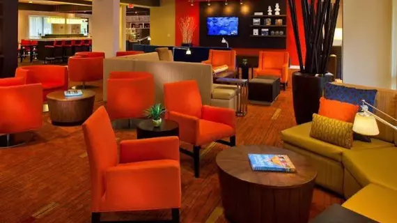 Courtyard by Marriott New Orleans Metairie | Louisiana - New Orleans (ve civarı) - Metairie