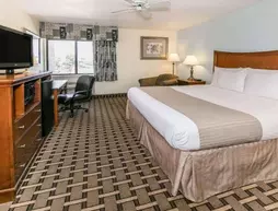 Baymont Inn & Suites Arlington DFW at Six Flags Drive | Teksas - Dallas (ve civarı) - Arlington