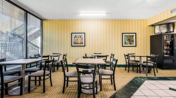 SureStay Hotel by Best Western Fort Pierce | Florida - Vero Beach (ve civarı) - Fort Pierce