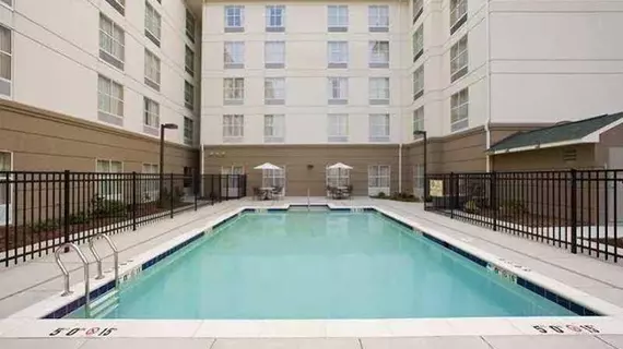 Homewood Suites by Hilton Chesapeake - Greenbrier | Virginia - Norfolk - Virginia Beach (ve civarı) - Chesapeake