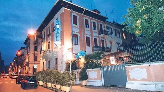 Hotel Bagliori | Lombardy - Milano (ve civarı) - Milano - Merkez İstasyonu