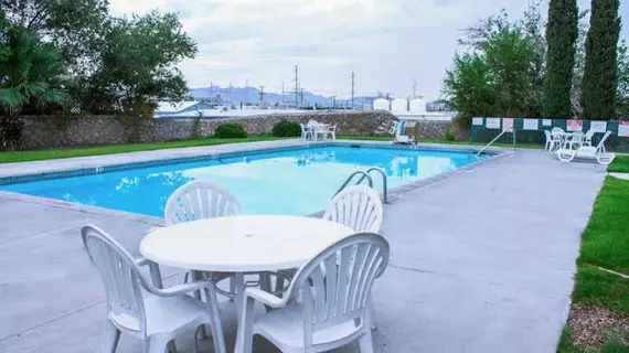 Motel 6 El Paso Central | Teksas - El Paso (ve civarı) - El Paso