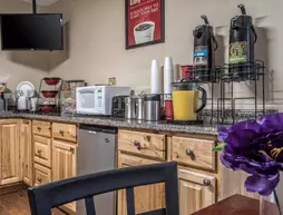 Rodeway Inn and Suites | Washington - Yakima