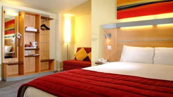 Holiday Inn Express London-Swiss Cottage | Londra (ve civarı) - Camden - Hampstead