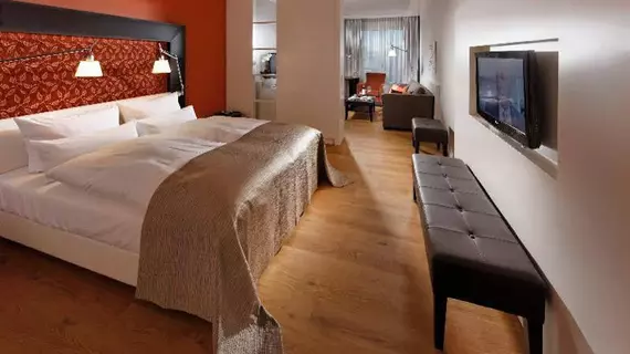 Parkhotel Stuttgart Messe-Airport | Baden-Wuerttemberg - Rems-Murr-Kreis - Stuttgart (ve civarı) - Leinfelden-Echterdingen