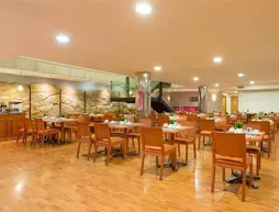 Tryp Jerez Hotel | Andalucia - Cadiz (vilayet) - Jerez de la Frontera - Jerez de la Frontera Eski Kent Bölgesi