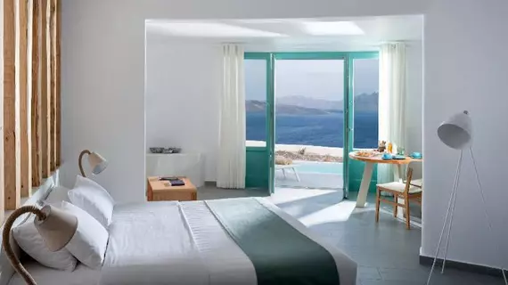 Neptune Luxury Spa Suites | Ege Adaları - Santorini