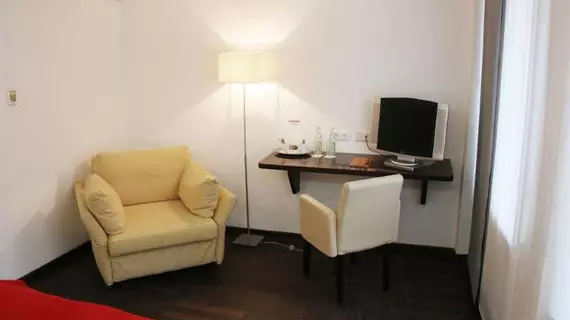 Helvetia Hotel Munich City Center | Bavyera - Münih (ve civarı) - Ludwigsvorstadt-Isarvorstadt - Ludwigsvorstadt-Kliniken