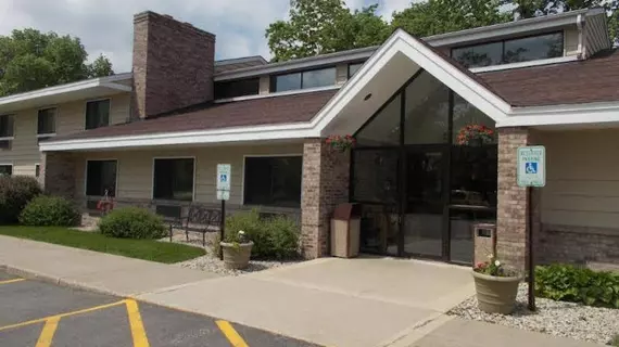 Boarders Inn & Suites Ripon | Wisconsin - Ripon