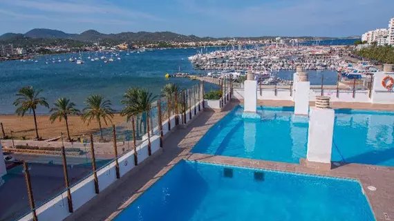 Central Park Apartamentos | Balearic Adaları - İbiza Adası - Sant Antoni de Portmany