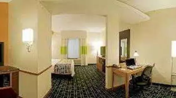 Fairfield Inn & Suites Houston Channelview | Teksas - Houston (ve civarı) - Channelview